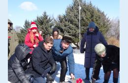 24.02.2021 23 февраля Партизанск присоединился к всероссийской акции &quot;Защитим память героев&quot; | Администрация муниципального округа город Партизанск Приморского края Официальный сайт