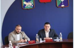 25.03.2025 Председателя Думы Владимира Красикова ввели в состав Инвестиционного комитета  | Администрация муниципального округа город Партизанск Приморского края Официальный сайт